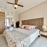 Torres De Yomely -y3a Appartement *
