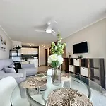 Torres De Yomely -y3a Appartement